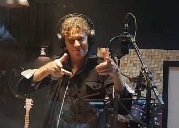 Músicas novas da Banda XP falam sobre o trisal e temáticas sociais