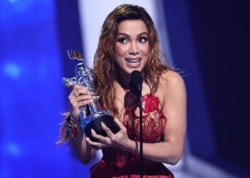 Anitta vence prêmio de “Best Latin” no VMA 2022