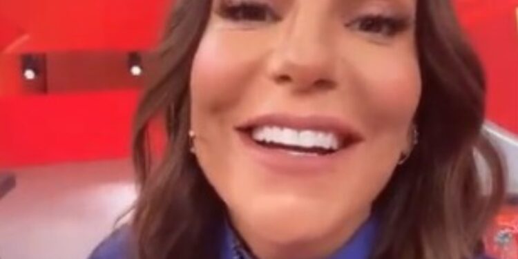 Após recado de Bonner por ser ignorada, Ivete se declara para jornalista: ‘Você é meu encanto’