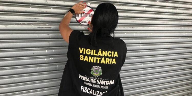 Vigilância Sanitária apreendeu 545 quilos de alimentos e medicamentos irregulares este ano