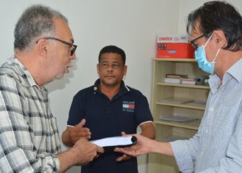 Lei Orçamentária Anual 2023 é entregue à Câmara Municipal