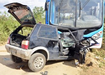 Acidente deixa 4 pessoas feridas no distrito de Maria Quitéria; entre as vítimas uma criança