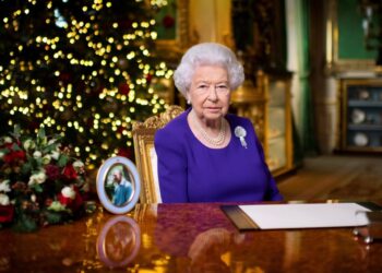 Rainha Elizabeth II morre aos 96 anos