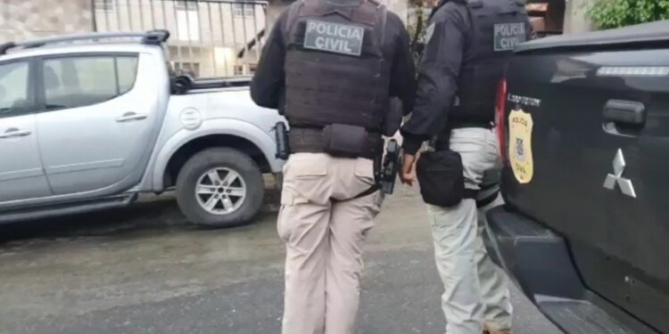 Polícia faz operação contra golpes a empresa de pagamento automático de pedágio e estacionamento