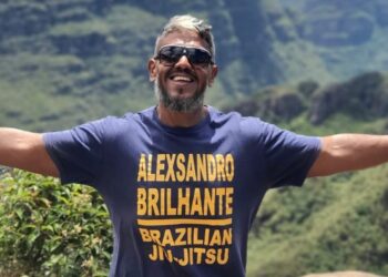 Professor de jiu-jitsu morre após cair de bicicleta em Feira de Santana