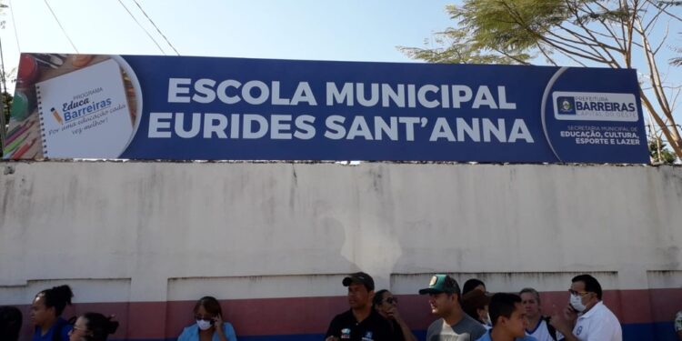 Aluna cadeirante morre após ser baleada em ataque a escola no oeste da Bahia; atirador ficou ferido