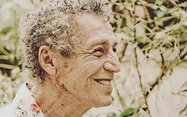 Luiz Galvão, fundador dos Novos Baianos, morre aos 87 anos, em São Paulo