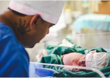 Segunda filha de Thiago Aquino e Thayná Santiago nasce em Feira de Santana: ‘Obrigado, meu Deus’, diz cantor