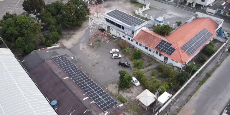 Rádios Sociedade News e Princesa FM passam a operar através do uso de energia solar