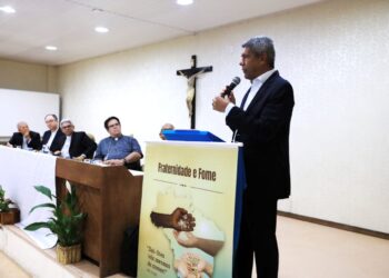 Governador eleito, Jerônimo Rodrigues firma parceria com a Igreja Católica para o combate à fome na Bahia