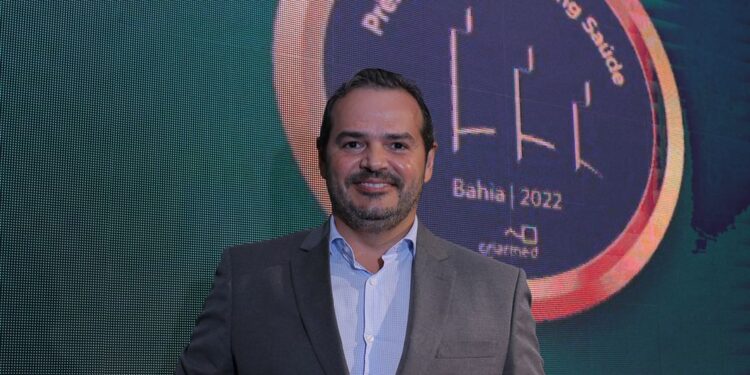 União Médica recebe pelo segundo ano consecutivo Prêmio Benchmarking Saúde