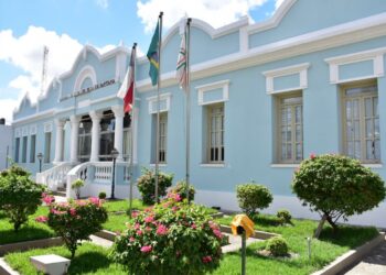 Abertas a partir de hoje inscrições para novo concurso público da Câmara de Feira, com 28 vagas