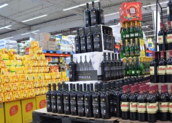 Procon divulga pesquisa de preço de itens da ceia natalina