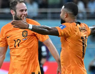 Holanda vence os Estados Unidos em jogo emocionante e está nas quartas da Copa do Mundo