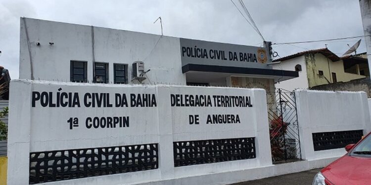 Homem morre e outros quatro são baleados dentro de bar em cidade do interior da Bahia