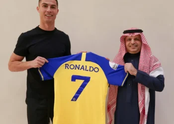 Al Nassr anuncia contratação de Cristiano Ronaldo
