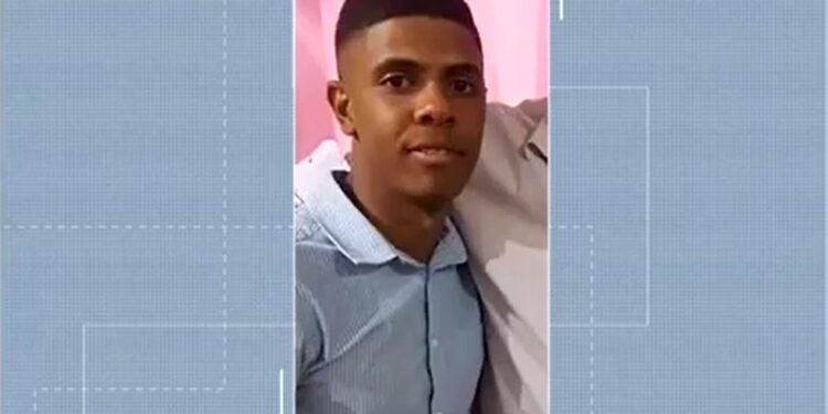 PM suspeito de matar sargento do Exército tem prisão decretada e se apresenta na delegacia em Feira de Santana