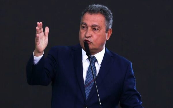 Rui Costa tenta emplacar esposa no Tribunal de Contas dos Municípios, diz jornal