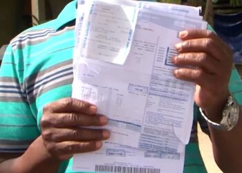 Governo da Bahia anuncia reajuste de 11,73% na conta de água