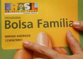 Novo cartão do Bolsa Família terá função de débito, anuncia Caixa
