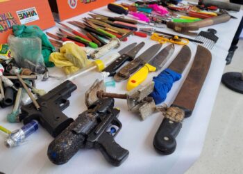Mais de 400 armas já foram apreendidas em três dias de folia