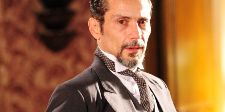 Morre o ator Ilya São Paulo, aos 59 anos, no Rio de Janeiro