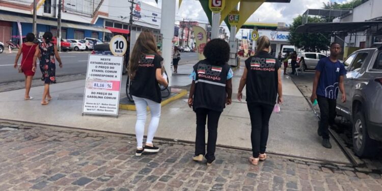 Procon está de olho em eventuais aumentos abusivos do preço dos combustíveis