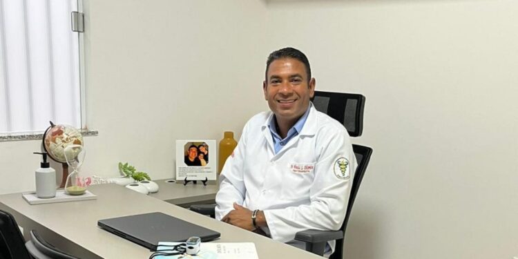 Março azul: Papel da fisioterapia na reabilitação de pacientes pós cirurgia de câncer colorretal