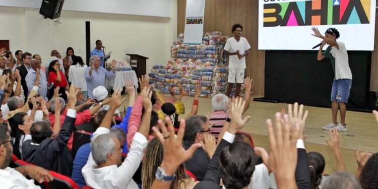Jerônimo apresenta Bahia Sem Fome e convoca a sociedade a participar do programa que vai alcançar cerca de 2 milhões de cidadãos