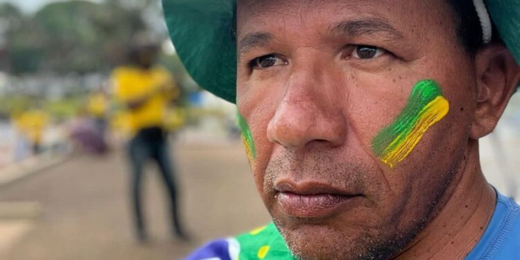 Sargento da reserva da Polícia Militar é preso na BA em operação da PF que investiga envolvimento nos atos golpistas de janeiro