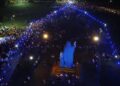 Procissão do Fogaréu reúne multidão e ilumina ruas de Serrinha
