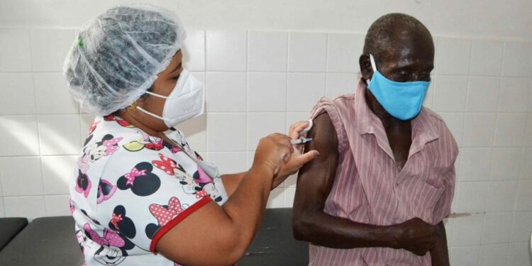 Prefeitura promove mais um Dia D de vacinação neste sábado