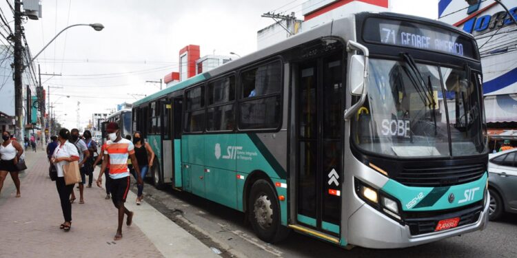 Rescisão contratual entre a Empresa Rosa e o Município só pode ocorrer mediante decisão judicial