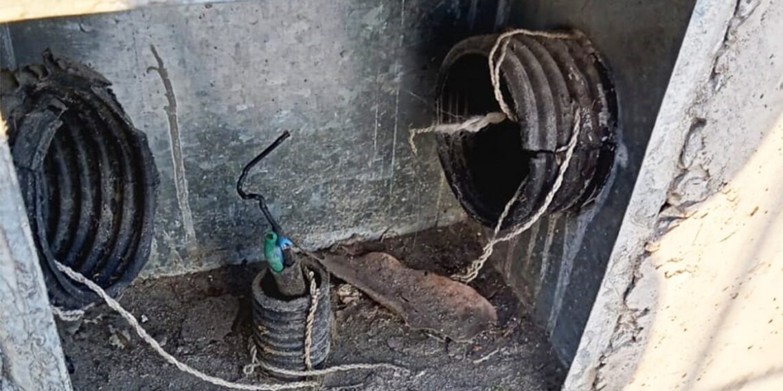 Trecho do viaduto da Fraga Maia fica às escuras por causa de furto na fiação elétrica