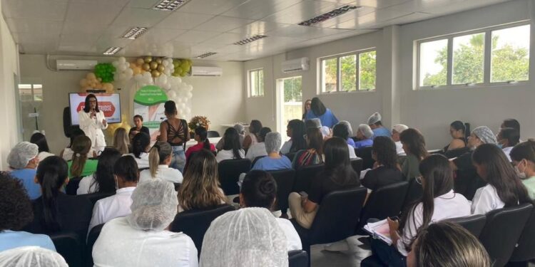 Hospital Geral Clériston Andrade realiza Semana de Enfermagem em reconhecimento aos profissionais dedicados