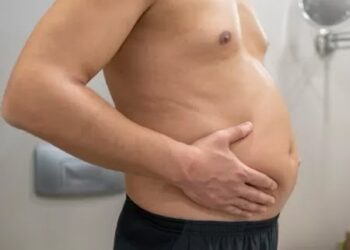Por que é mais difícil perder barriga após os 40 e como reduzir a gordura