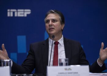 MEC diz 56,4% dos alunos do 2º ano não estão alfabetizados