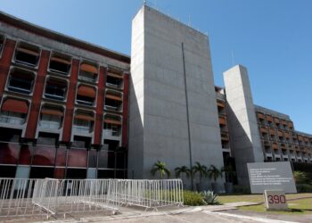 Governo da Bahia convoca 13 aprovados no concurso público para agentes de tributos