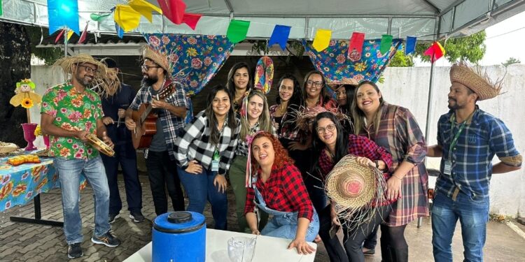 Arraiá da Upa Estadual de Feira de Santana contagia pacientes e equipe com alegria junina