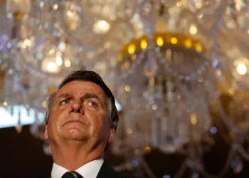 Em depoimento, Bolsonaro confirma encontro com Marcos do Val, mas nega plano para gravar Alexandre de Moraes