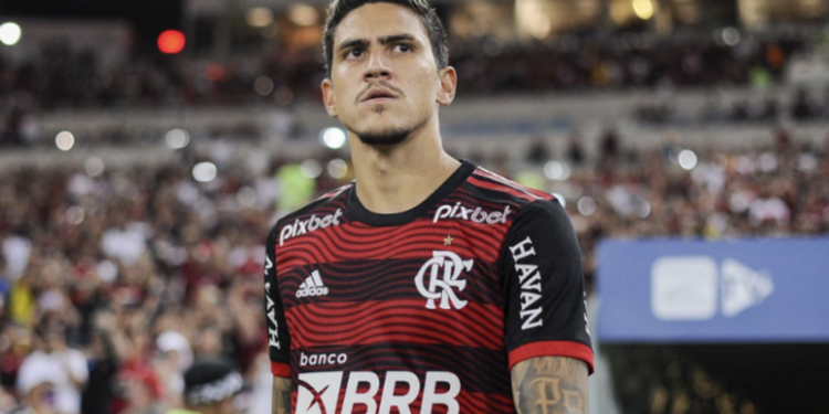 Pedro não aparece para treinar no Flamengo após sofrer agressão