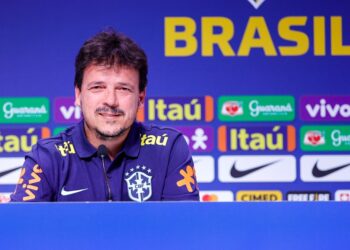 Diniz chama Neymar e deixa Paquetá fora de primeira convocação pela seleção