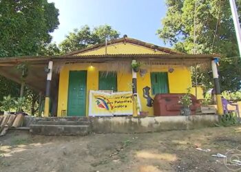 Família de Bernadete Pacífico deixa quilombo na Bahia, diz filho