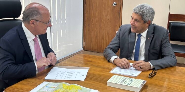 Jerônimo Rodrigues se encontra com o vice-presidente e ministro Geraldo Alckmin para tratar sobre investimentos na Bahia