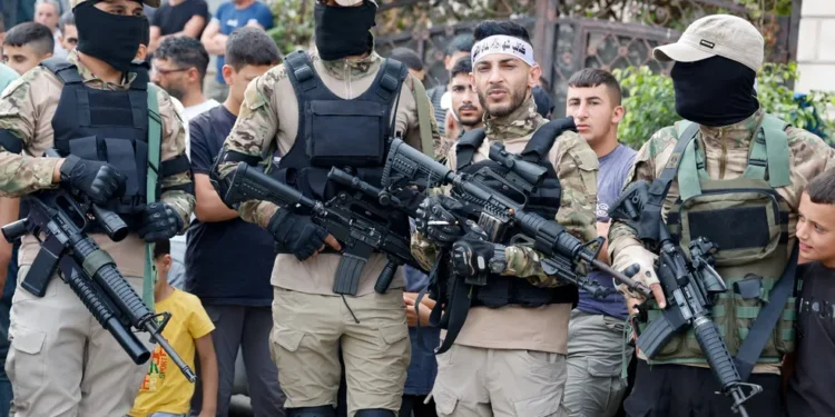 Porta-voz israelense diz que há brasileiros entre os reféns do Hamas