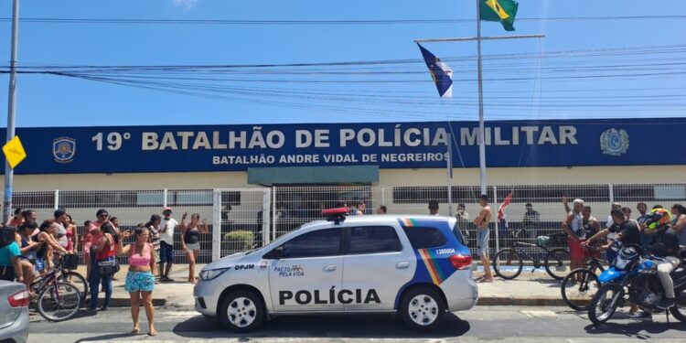 Pelo segundo ano seguido, polícia mata apenas pessoas negras no Recife, aponta Observatório de Segurança