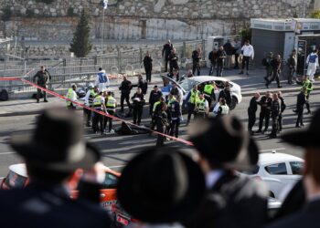 Três pessoas morrem e outras 6 ficam feridas após ataque terrorista em Jerusalém