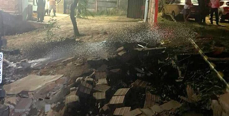 Acidente deixa 3 mortos e ao menos 5 feridos na Bahia
