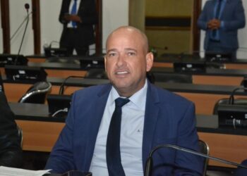 Binho Galinha destina recursos para Apae e Lar do Irmão Velho