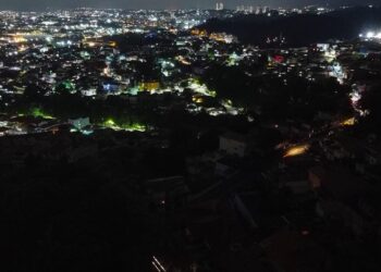 315 mil imóveis da Grande SP seguem sem energia mais de três dias após o temporal